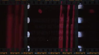 Metinli Klasik Film Olumsuz: Yaratıcı Projeler için Bir Retro Arkaplan