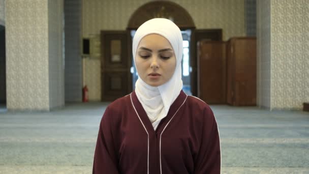 Eseguire Salaah Moschea Fine Della Preghiera Saluti Destra Sinistra Preghiera — Video Stock