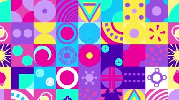 抽象的な幾何学的なアニメーションの形のシームレスなパターン ブルーピンクの紫色と黄色の色 4Kについて — ストック動画