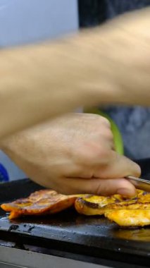 Tavuk, ızgara tavuk fileto.