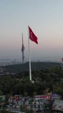 Türk Bayrağı İstanbul, Türk Bayrağı Hava Manzarası. Yüksek kaliteli görüntüler