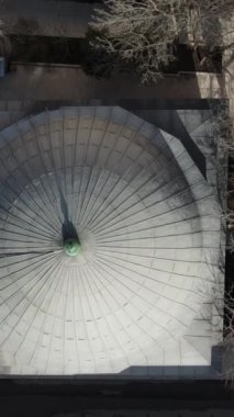 Havadan İHA, İslami Müslüman Osmanlı Camii 'ni Anadolu Tarihi Binası' nı hedef aldı. Afyon Şehri Türkiye
