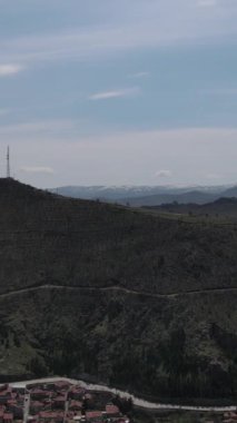 Türk Sembol Bayrağı İHA Atışı. Yüksek kaliteli görüntüler