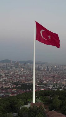 Türk Bayrağı İstanbul, Türk Bayrağı Hava Manzarası. Yüksek kaliteli görüntüler