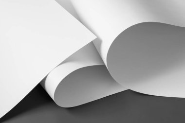 Siyah beyaz kağıt sayfaları..