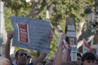 Valencia, İspanya - 29 Mayıs - 2025. Gösteri ve genel grev Başkan Valencia Mazon 'un istifasını talep ediyor..