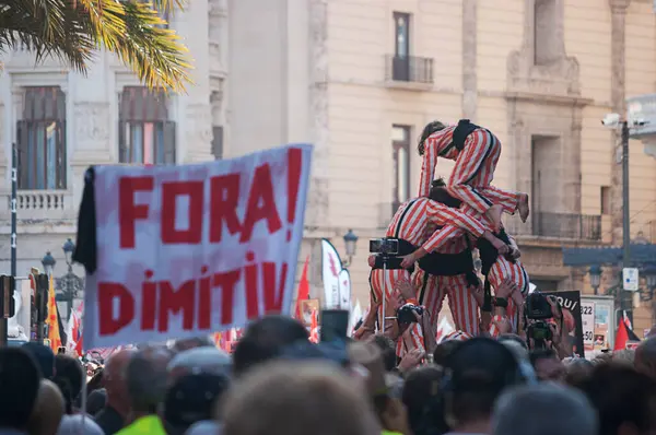 Valencia, İspanya - 29 Mayıs - 2025. Gösteri ve genel grev Başkan Valencia Mazon 'un istifasını talep ediyor.