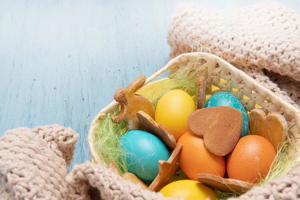 Basket Easter Colored Eggs Holiday Homemade Cookies — Stock fotografie