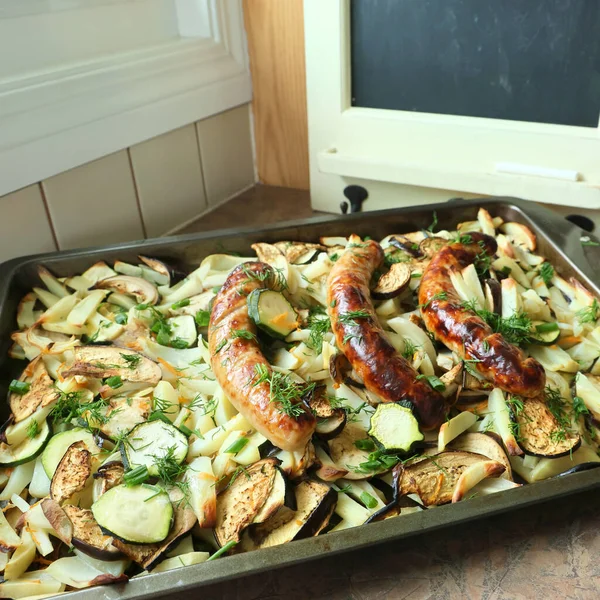 Grilled Oven Vegetables Sausages Homemade Food Kitchen Tasty Dinner — Stock Photo, Image