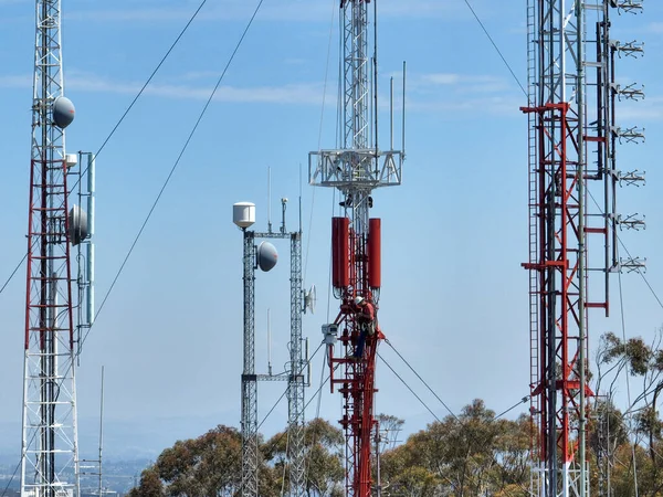 Engineer Safety Equipment High Tower Working Telecom Communication Maintenance San — Stock Photo, Image