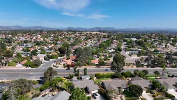Légitekintő Házak Encinitas Gazdag Területén San Diego Megye Északi Részén — Stock videók