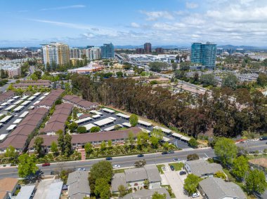 San Diego, California, ABD 'deki evler ve konutlar üzerindeki hava manzarası