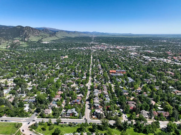 Vista Aérea Boulder City Durante Temporada Verano Colorado Imágenes De Stock Sin Royalties Gratis