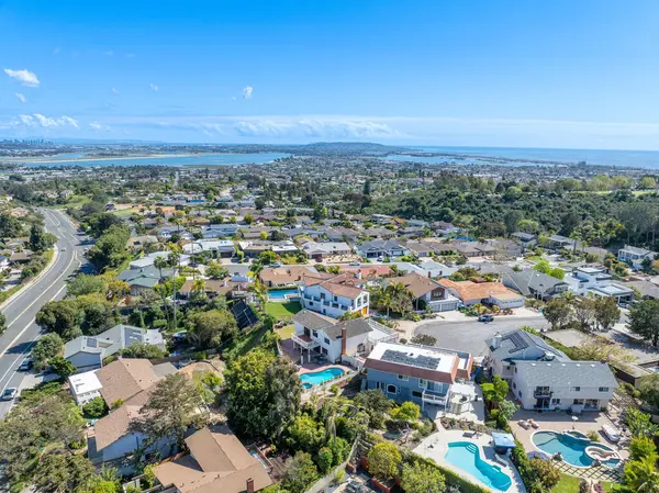 San Diego, Güney Kaliforniya 'daki yerleşim yerlerinin hava görüntüsü, ABD