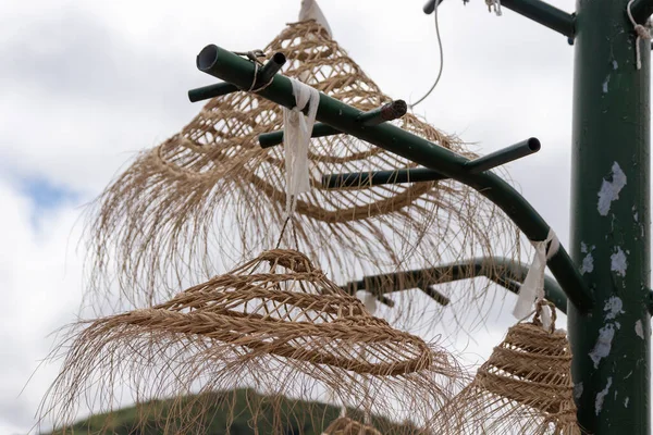 西班牙北部典型的坎塔布里亚稻草装饰 — 图库照片
