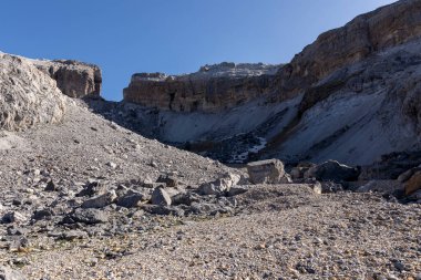 Roland Gap, Cirque de Gavarnie Pyrenees içinde