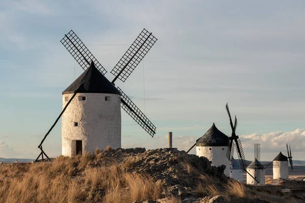コンシュエグラ風車 スペインだ コンシェグラの風車 — ストック写真