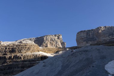 Roland Gap, Cirque de Gavarnie Pyrenees içinde