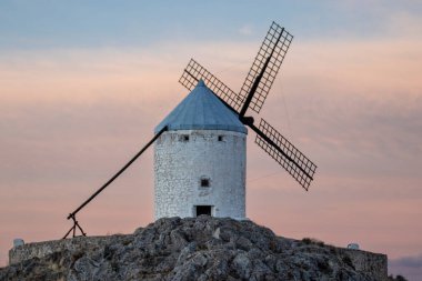 Windmills, cereal mills mythical Castile in Spain