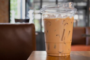 Yaz mevsiminde ev dekorasyonu, stok fotoğrafı.