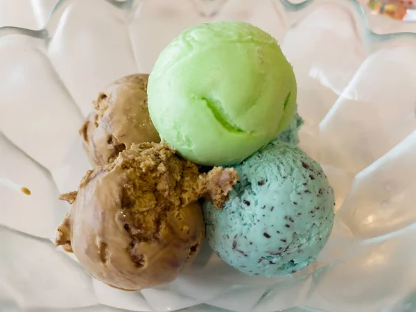 Мороженое Стеклянной Миске Фото Складе — стоковое фото