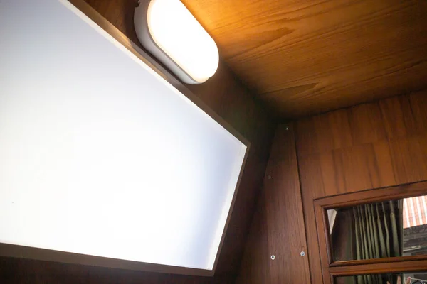 Moderní Hipster Style Loft Apartment Light Lamp Stock Fotografie — Stock fotografie