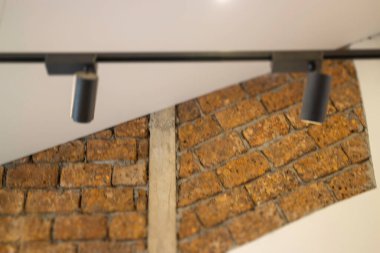 Rahat mobilyaları ve stok fotoğrafı olan bir kafeterya.