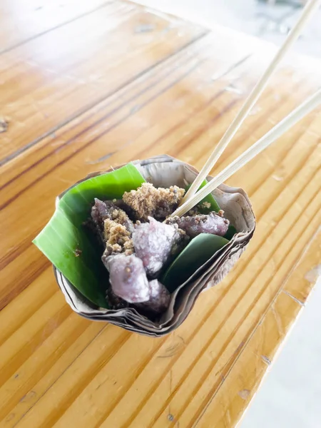 芝麻糯米是泰国北部的小吃 现货照片 — 图库照片