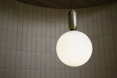 Modaya uygun beyaz ve yeşil oda, stok fotoğrafı.