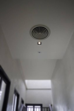 Yüksek tavanlı kabin, stok fotoğrafı.