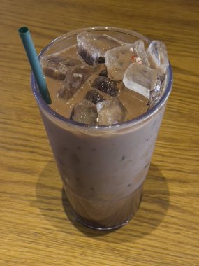 Buzlu çikolatalı mocha ferahlatıcı kahve, stok fotoğrafı.