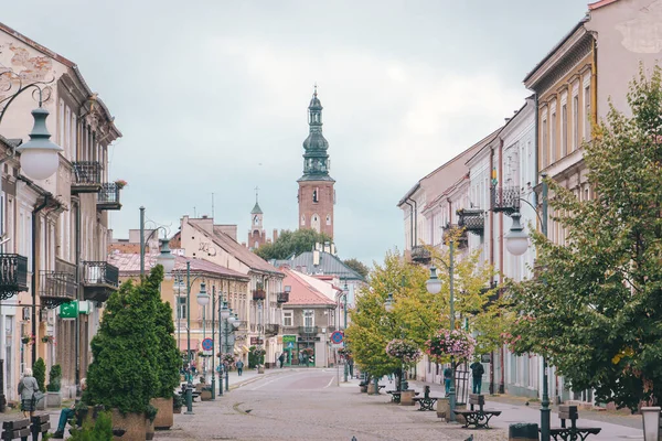 Zeromski Straße Radom Polen Fußgängerzone Der Innenstadt Hintergrund Der Kirchturm — Stockfoto