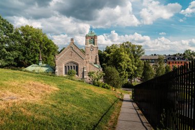 Stefanskyrkan ya da Aziz Stephen Kilisesi, Stockholm Piskoposluğu 'ndaki Katedral Sözleşmesi' nin bir parçası olan Saint John Kilisesi 'nde bir kilise binasıdır.