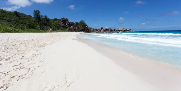 Widok Plażę Seszelach Tropikalny Raj — Zdjęcie stockowe