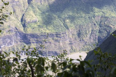 La Reunion 'daki Mafya Sirki Manzarası