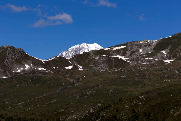 Kilátás Hegyekre Aosta Völgyében Olaszország Északi Részén — Stock Fotó