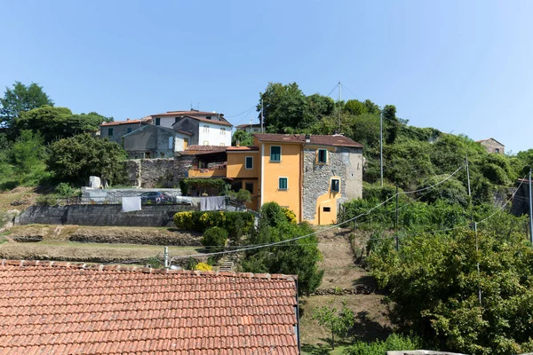 イタリアのルニギアナ 2020年8月14日 フランシゲナの巡礼ルートに沿ってルニギアナの農村部 — ストック写真