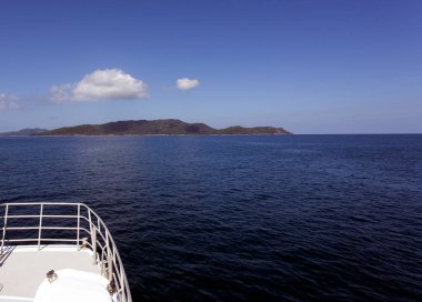 Seyşeller 'deki sahil manzarası 