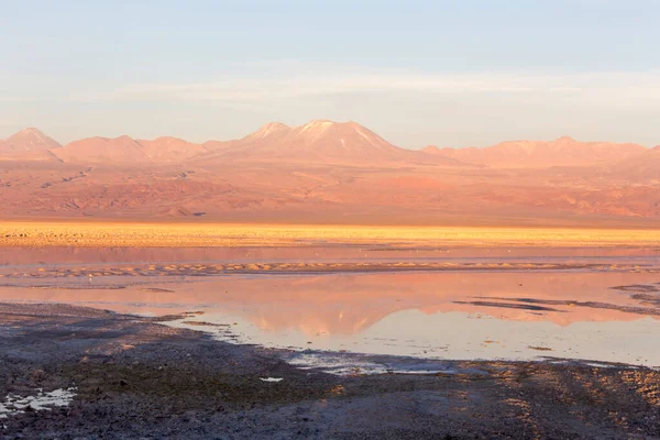 智利夏克萨泻湖的日落景观 — 图库照片
