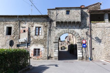 Filetto, İtalya - 14 Ağustos 2020: Lunigiana 'daki antik Filetto kentinin manzarası