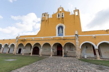 Izamal, Meksika - 27 Aralık 2022: Padualı Aziz Anthony Manastırı