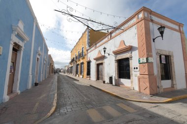 Campeche, Meksika - 29 Aralık 2022: Campeche 'deki sokak manzarası