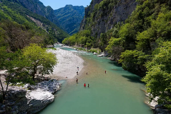 Yunanistan Epirus Kentindeki Tzoumerka Bölgesindeki Arachthos Nehri Manzarası — Stok fotoğraf
