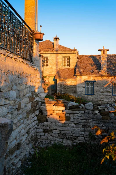 Casas Pedra Arquitetura Tradicional Vitsa Grécia Pôr Sol — Fotografia de Stock