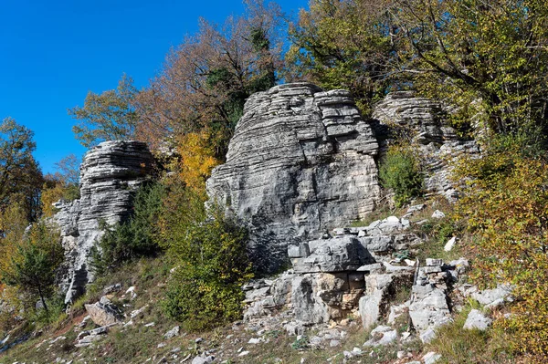 Berglandschaft Mit Felsformationen Der Nähe Des Dorfes Papigo Epirus Griechenland — Stockfoto