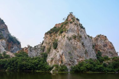 Dağın manzarası ve Tayland 'daki doğa parkı.