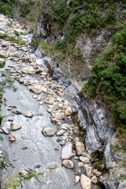 Hualien, Tayvan 'daki Taroko Ulusal Parkı' ndaki doğa manzarası.