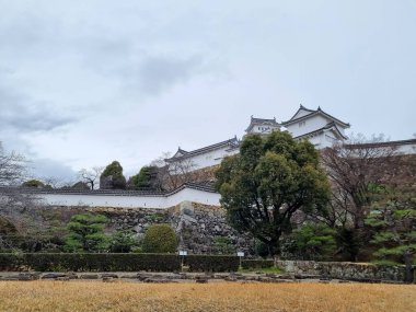 Himeji Beyaz Kalesi Japonya 'da ünlü ve güzeldir.