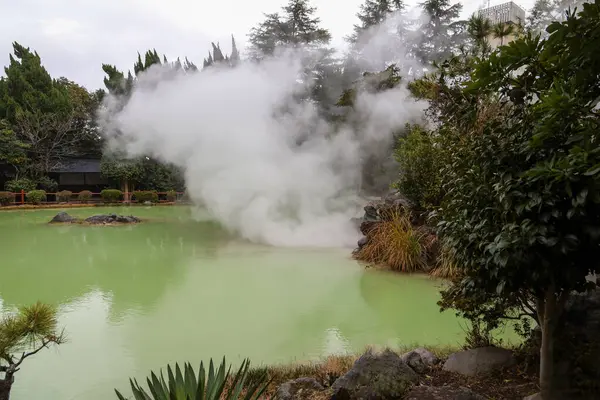 stock image The landscape of Shiraike Jigoku water. One of the beppu hell tour located in snow fall at Beppu, Oita, Japan.