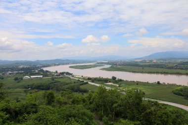 Mekong Nehri 'nin manzarası Tayland' da güzel bir doğa nehridir.